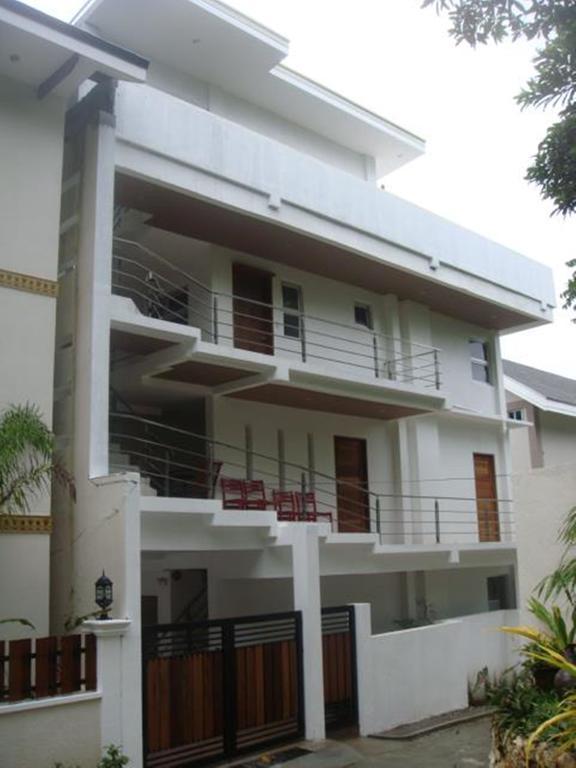 Bluewaves Westcliff Villa Balabag  Eksteriør bilde