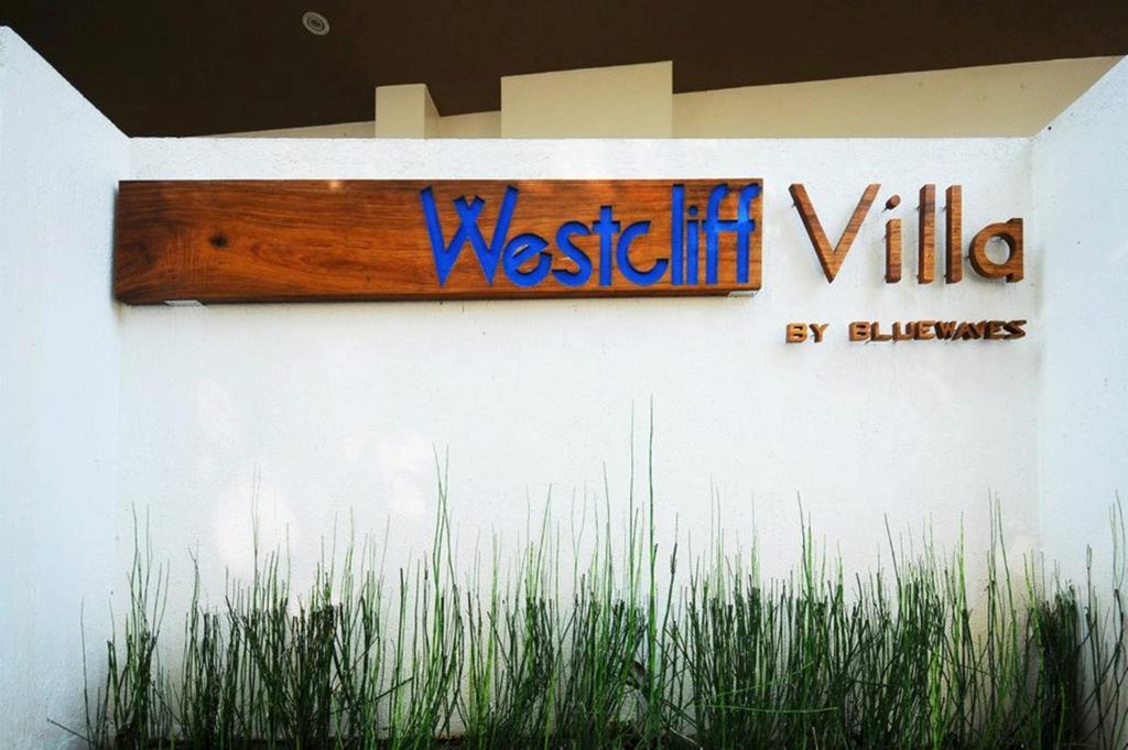 Bluewaves Westcliff Villa Balabag  Eksteriør bilde