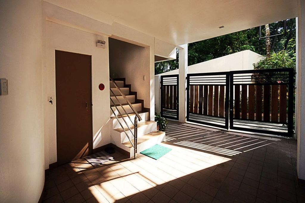 Bluewaves Westcliff Villa Balabag  Eksteriør bilde